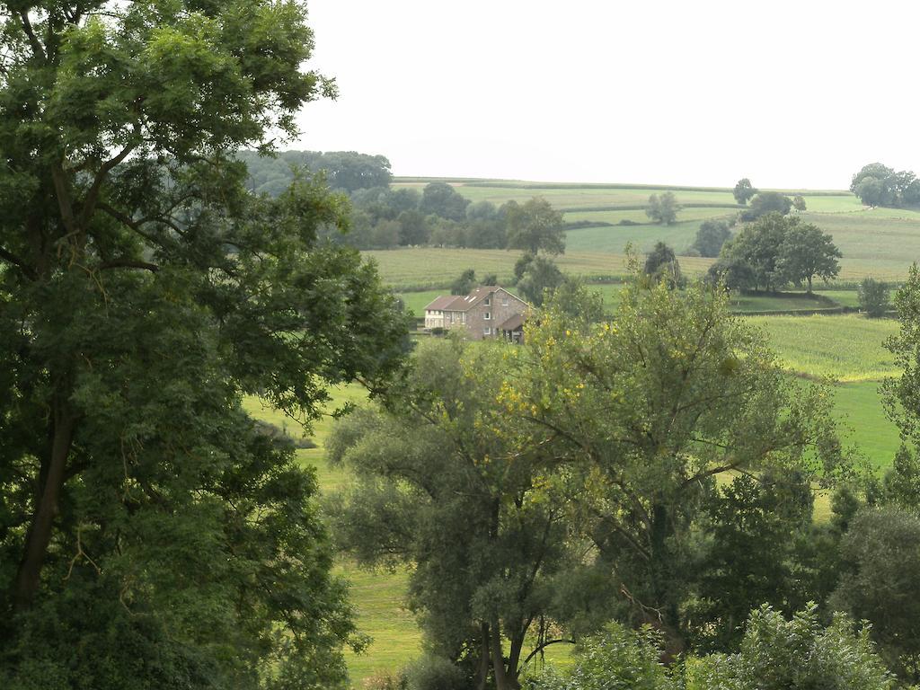 'T Gulpdal Hotel Voeren-Teuven ภายนอก รูปภาพ