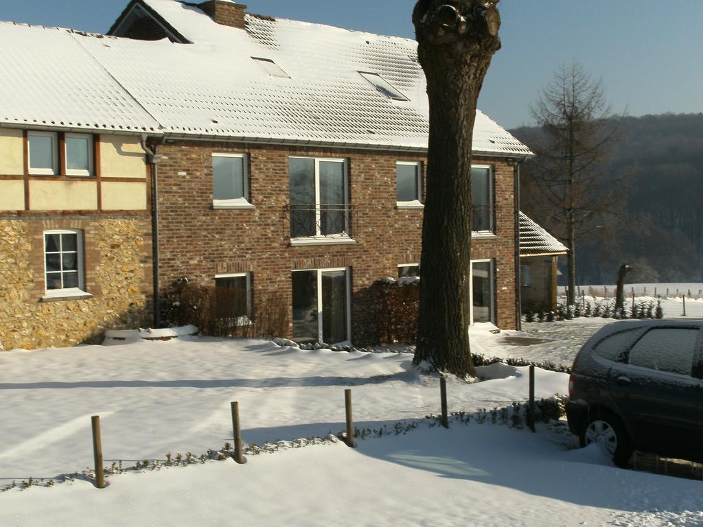 'T Gulpdal Hotel Voeren-Teuven ภายนอก รูปภาพ