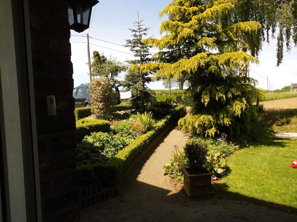'T Gulpdal Hotel Voeren-Teuven ภายนอก รูปภาพ